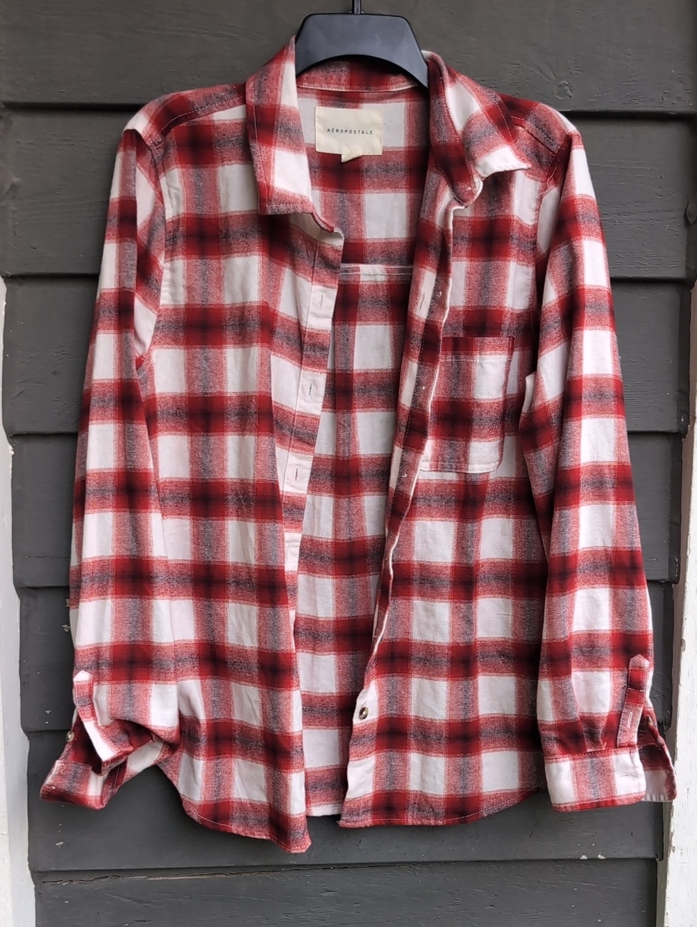 Aeropostale Red and White Plaid Shirt Size XL
